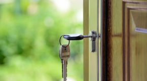 Location – Le propriétaire peut-il garder un double des clés ?